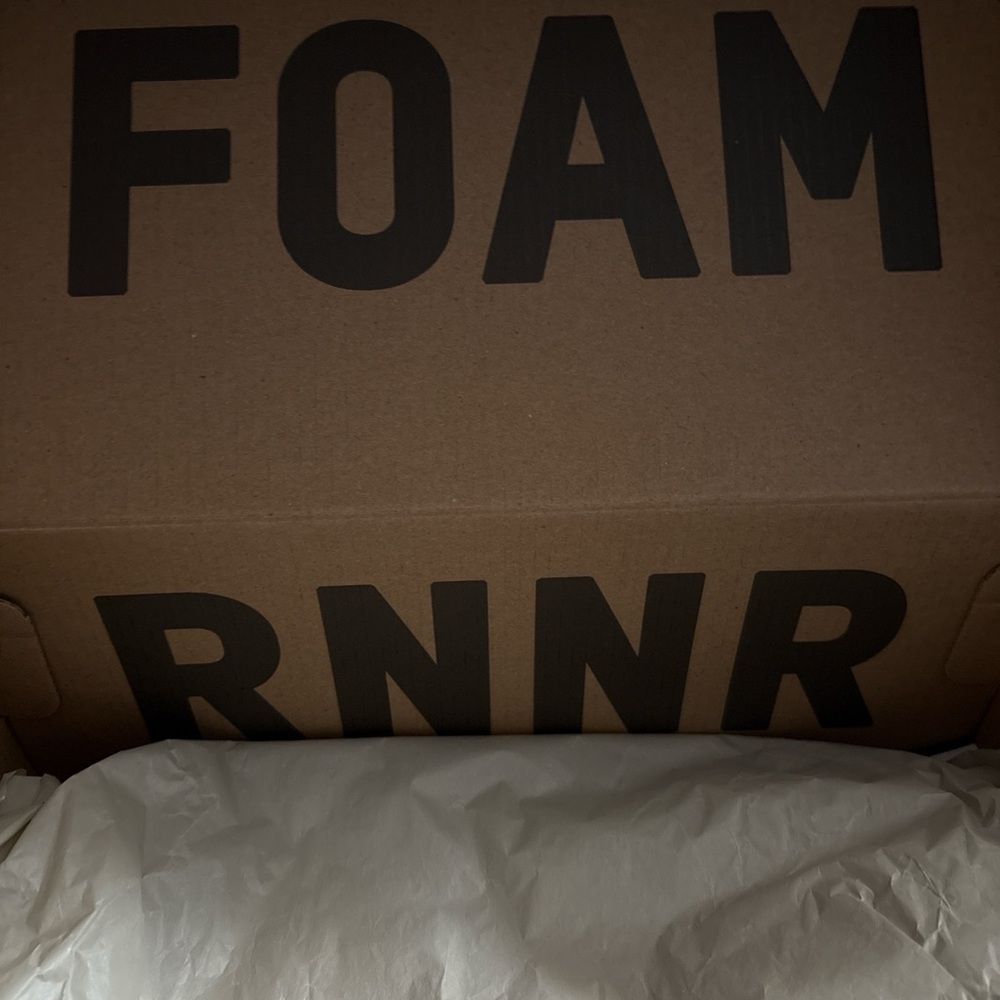 Yeezy Foam Runner Box in Brown and Black